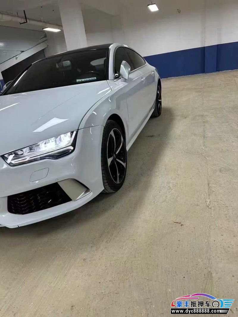 17年奥迪A7轿车抵押车出售