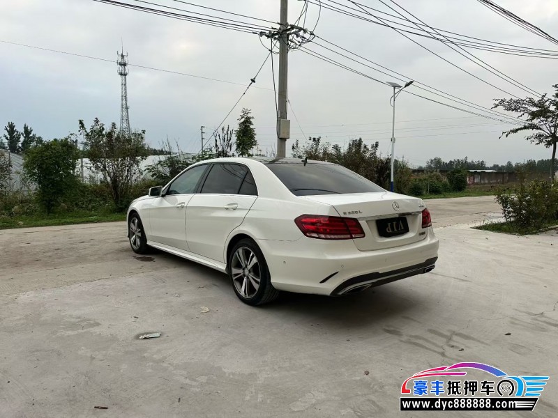 14年奔驰E轿车抵押车出售