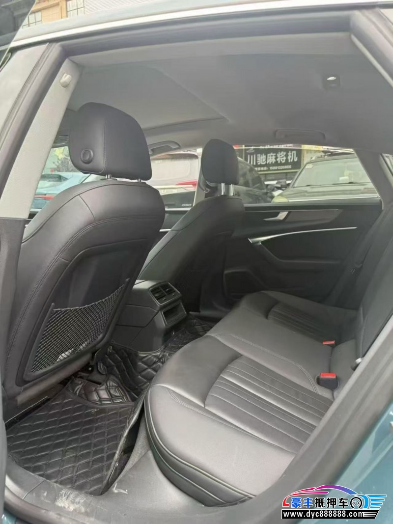 21年奥迪A7轿车抵押车出售