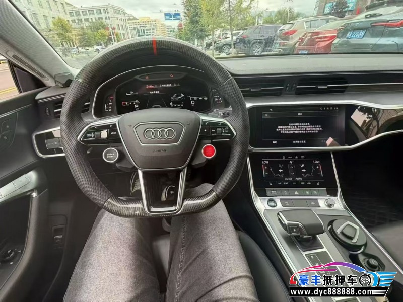 21年奥迪A7轿车抵押车出售