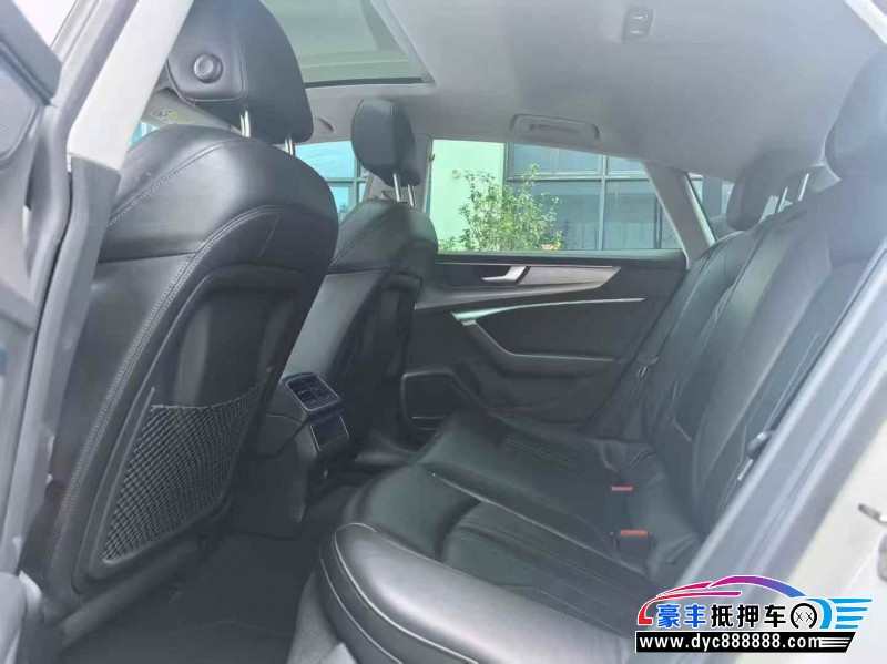 20年奥迪A7轿车抵押车出售