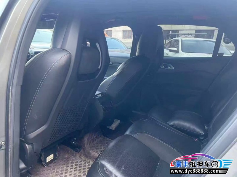 21年领克03轿车抵押车出售