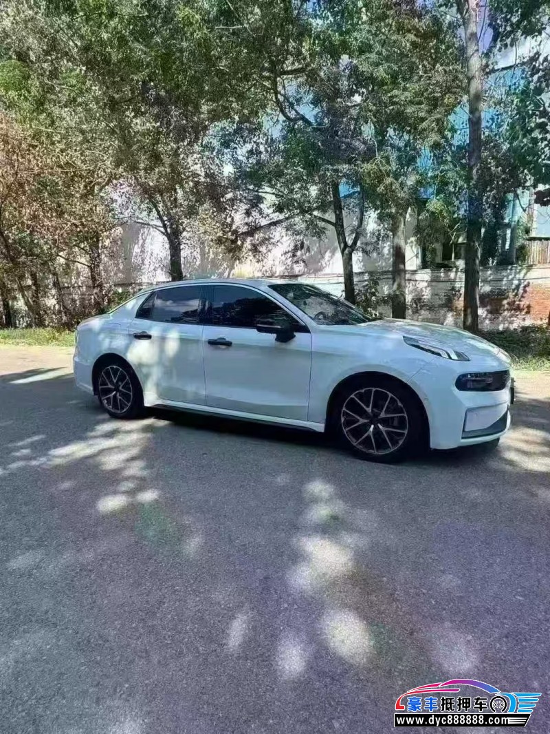 22年领克03轿车抵押车出售