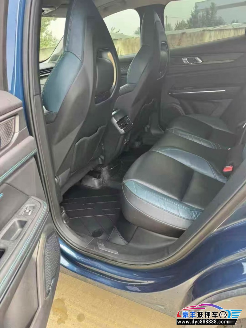 20年领克05轿车抵押车出售