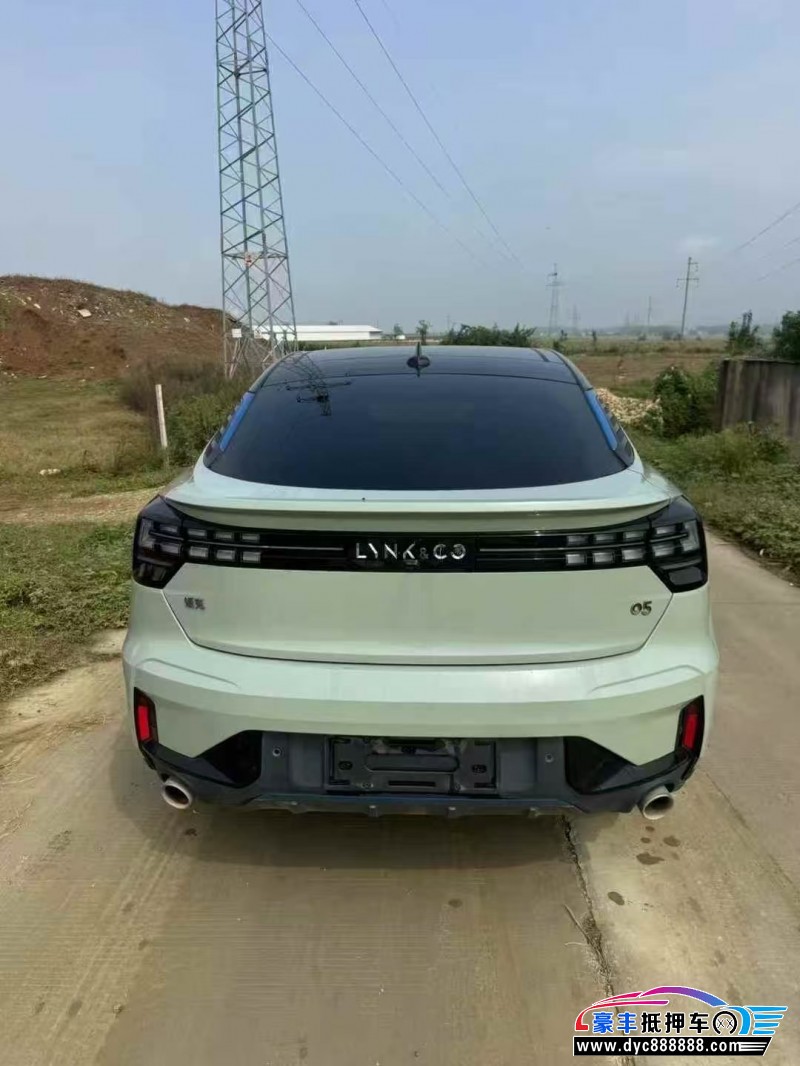 20年领克05轿车抵押车出售