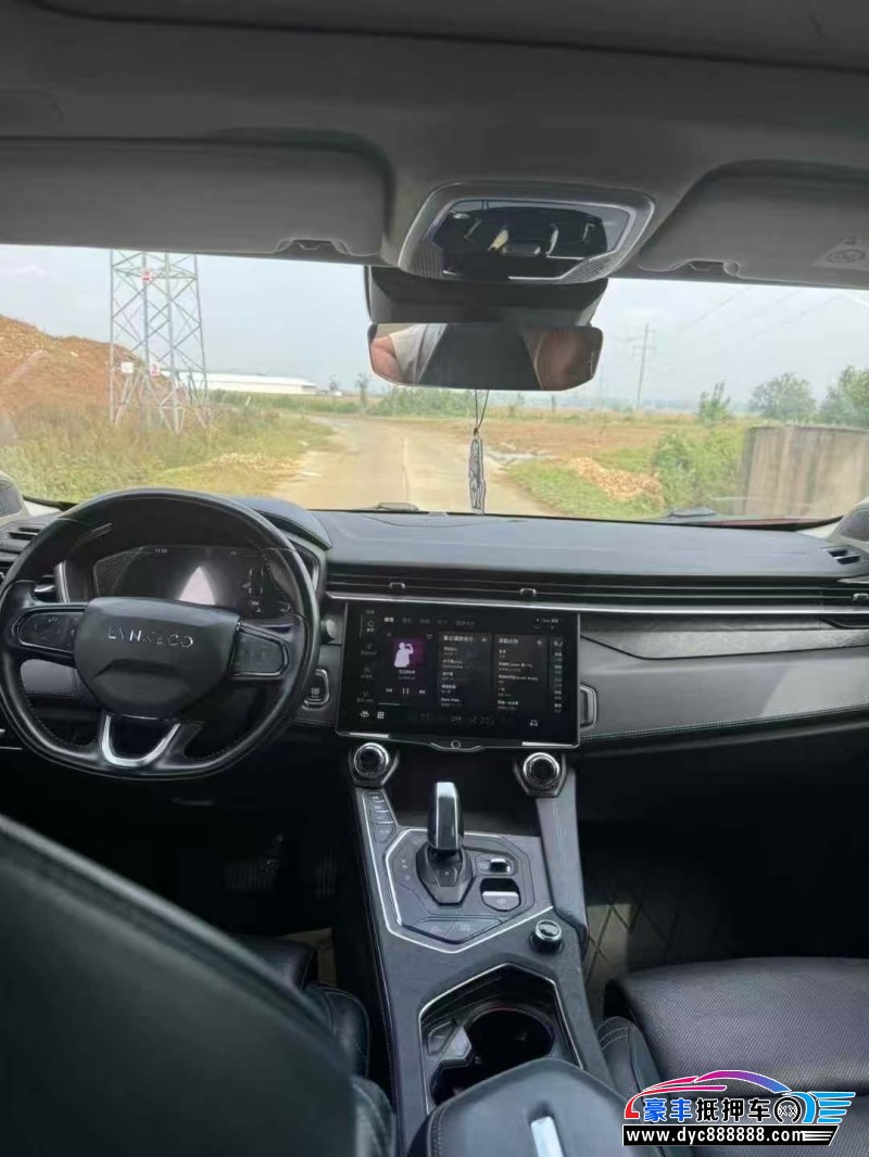 20年领克05轿车抵押车出售