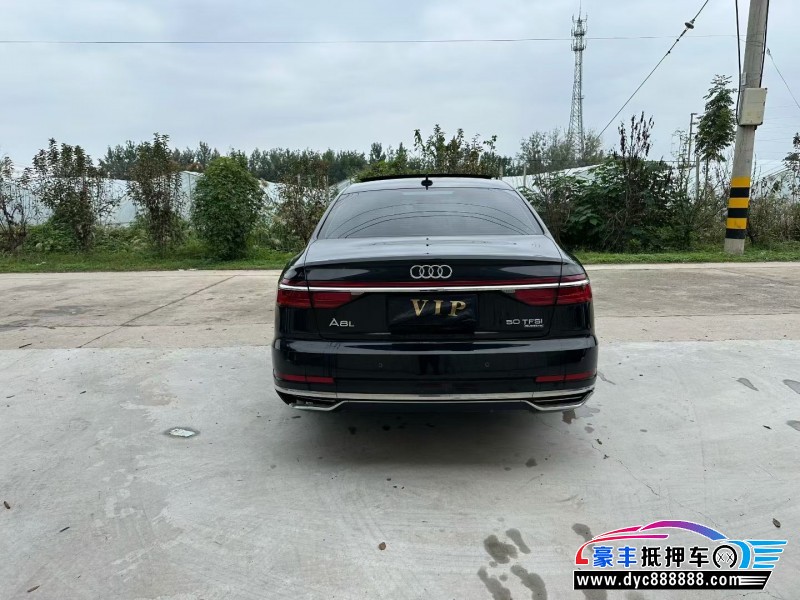 20年奥迪A8L轿车抵押车出售