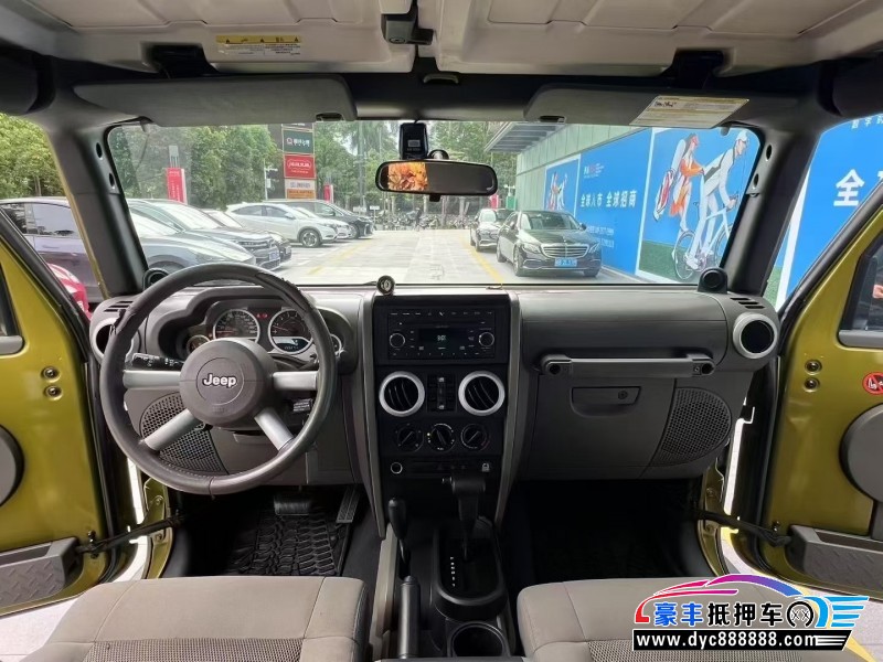 09年Jeep牧马人轿车抵押车出售