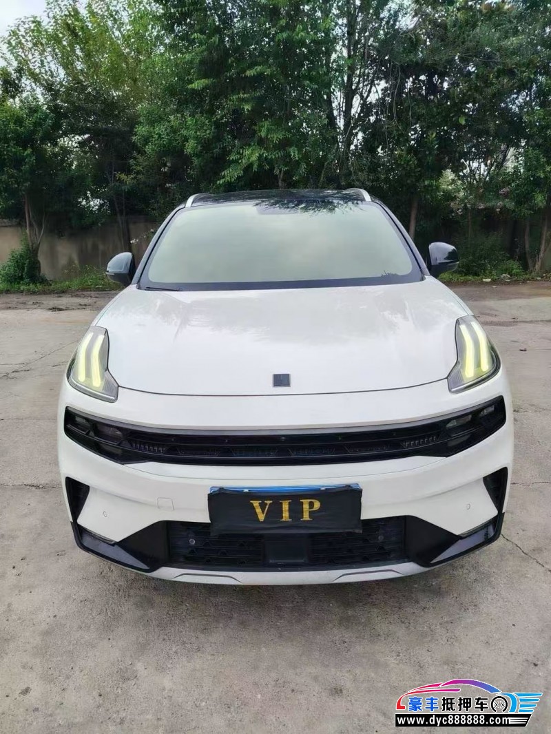 21年领克06轿车抵押车出售