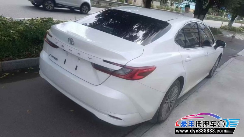 24年丰田凯美瑞轿车抵押车出售