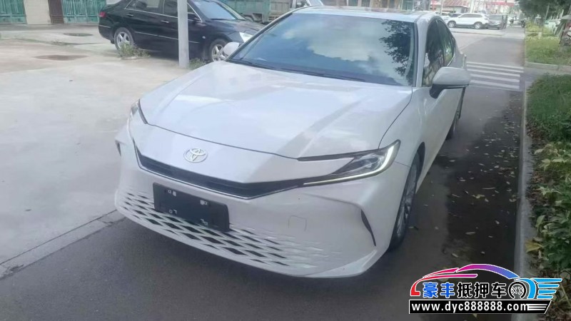 24年丰田凯美瑞轿车抵押车出售