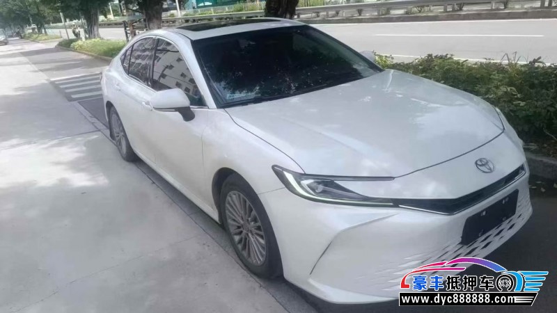 24年丰田凯美瑞轿车抵押车出售