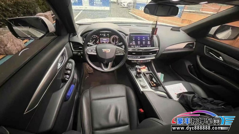 22年凯迪拉克CT5轿车抵押车出售