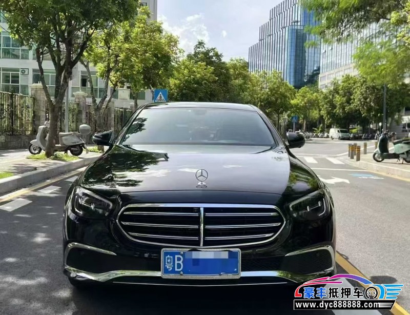 23年奔驰E轿车抵押车出售