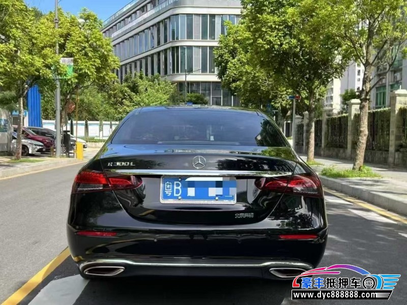 23年奔驰E轿车抵押车出售