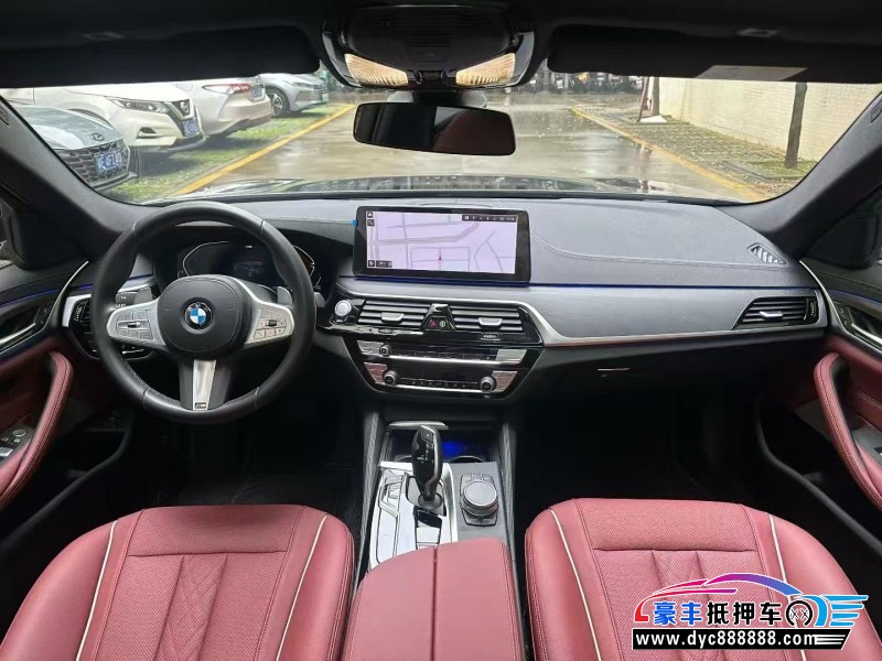 23年宝马5系轿车抵押车出售