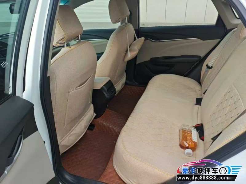 20年别克英朗轿车抵押车出售