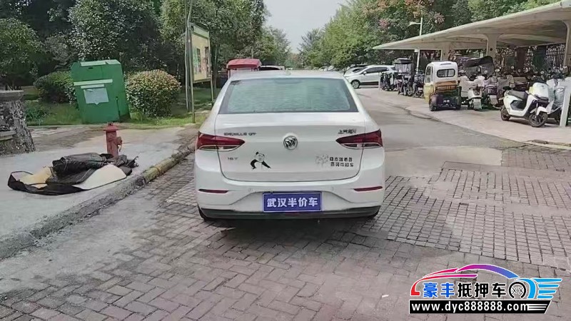 17年别克英朗轿车抵押车出售