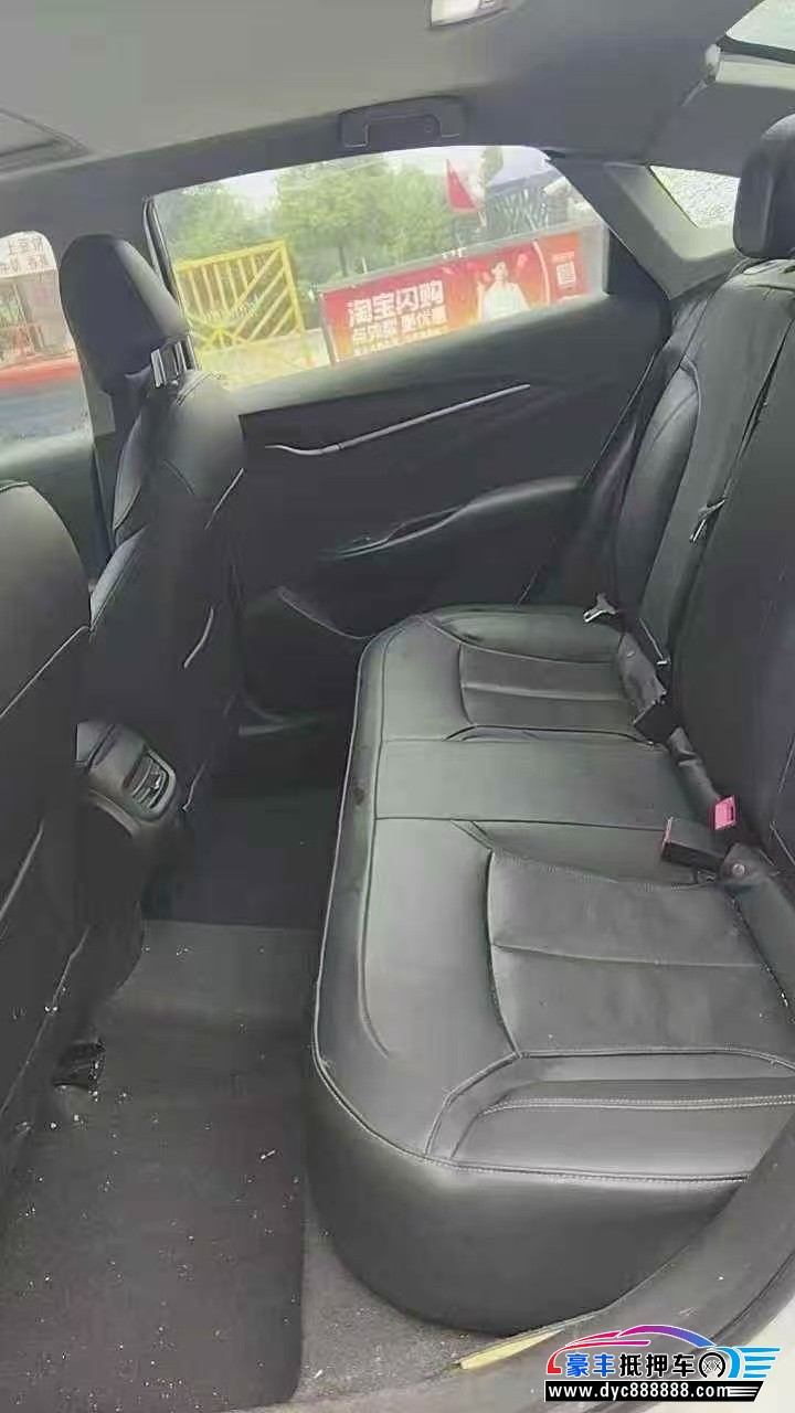 17年别克英朗轿车抵押车出售