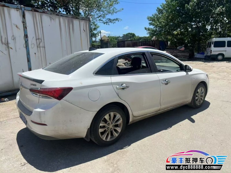 22年别克英朗轿车抵押车出售