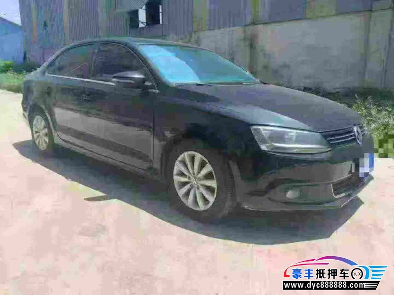 14年大众速腾轿车抵押车出售