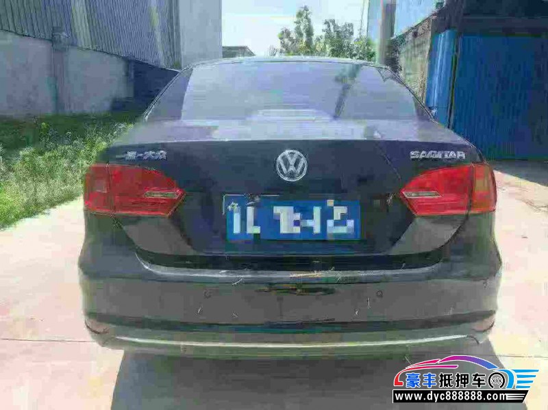 14年大众速腾轿车抵押车出售