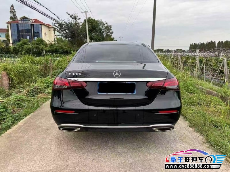 21年奔驰E轿车抵押车出售