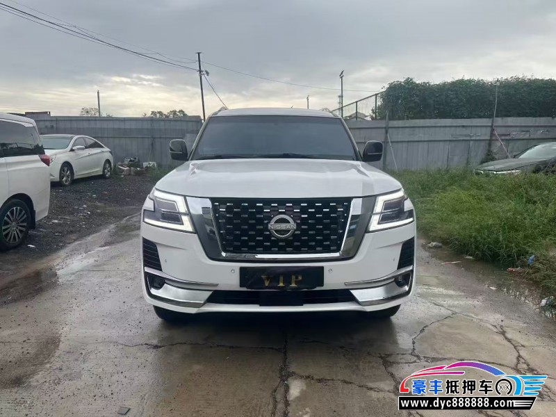 17年日产途乐轿车抵押车出售