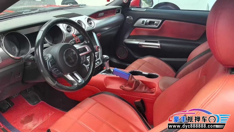 19年福特野马轿车抵押车出售