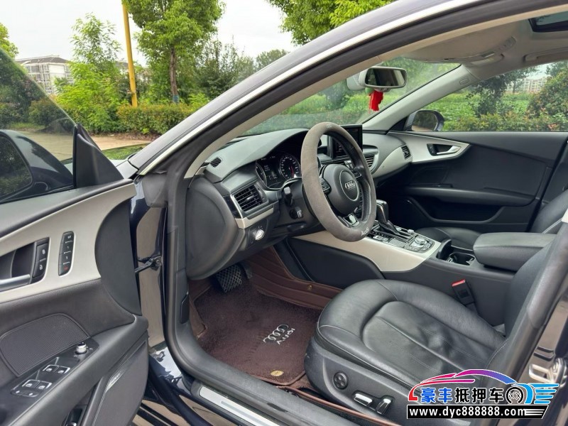 17年奥迪A7轿车抵押车出售