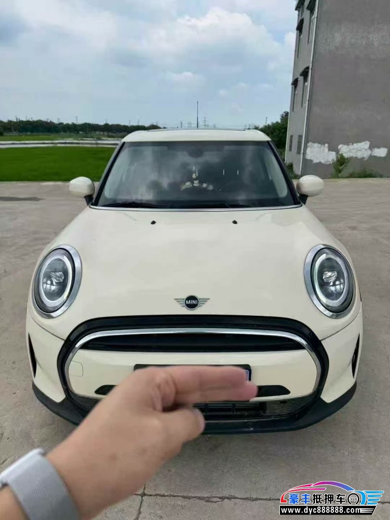 22年宝马MINI轿车抵押车出售