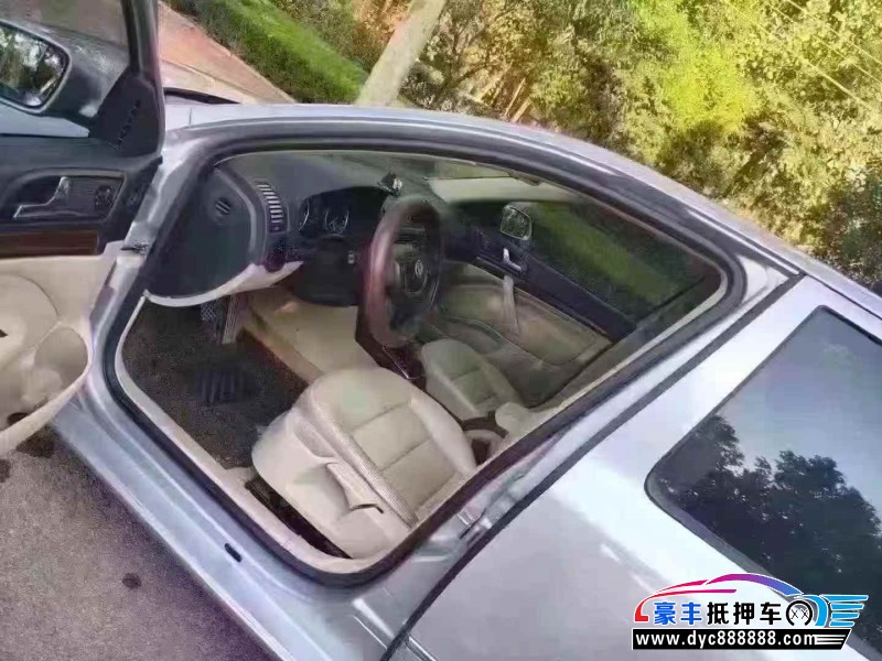 12年斯柯达明锐轿车抵押车出售