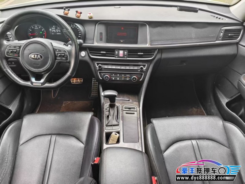 16年起亚K5轿车抵押车出售