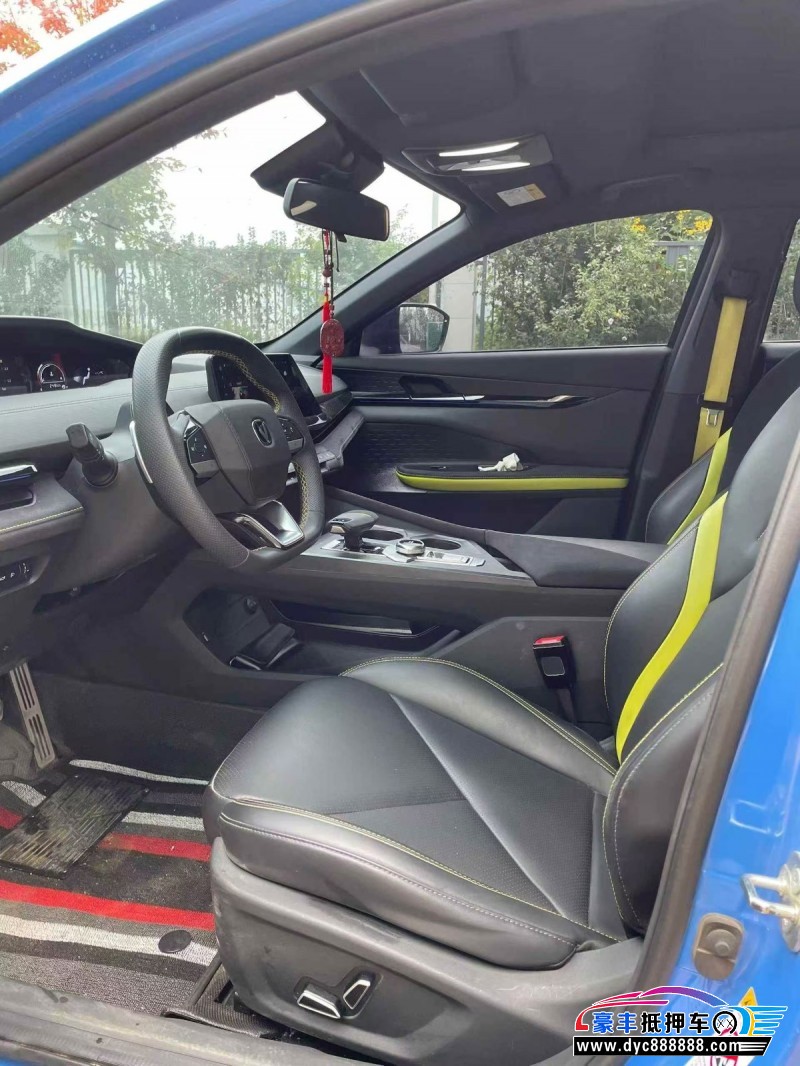 23年长安长安UNI轿车抵押车出售