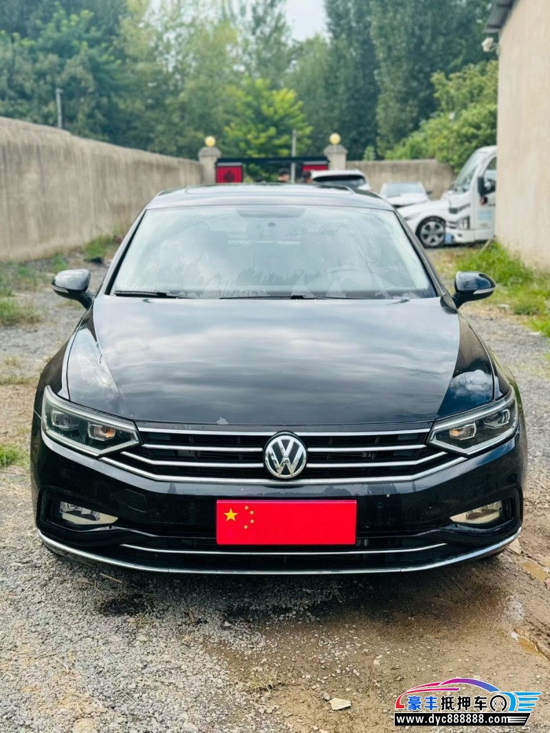 21年大众迈腾轿车抵押车出售