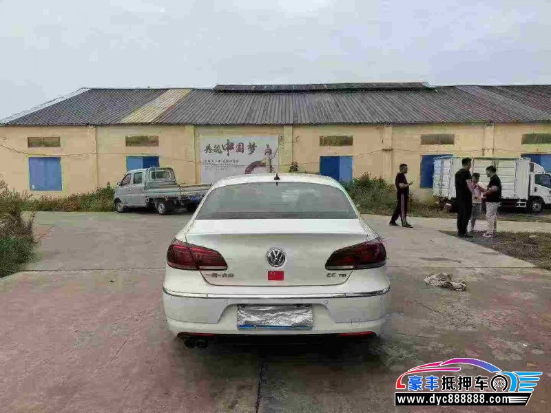 15年大众CC轿车抵押车出售