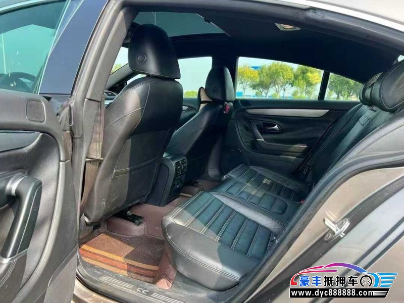 14年大众CC轿车抵押车出售