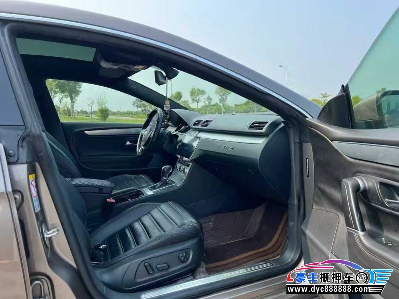 14年大众CC轿车抵押车出售