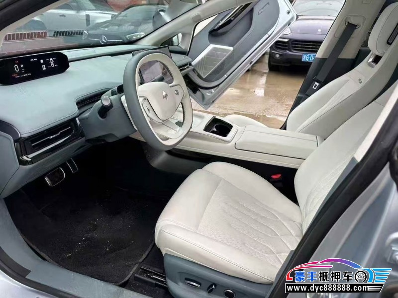 24年埃安昊铂轿车抵押车出售