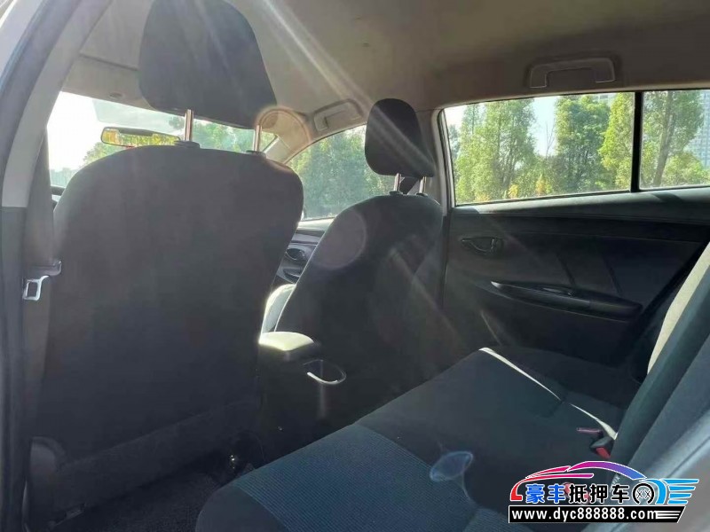 18年丰田威驰轿车抵押车出售