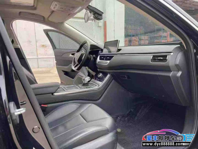 22年红旗H5轿车抵押车出售