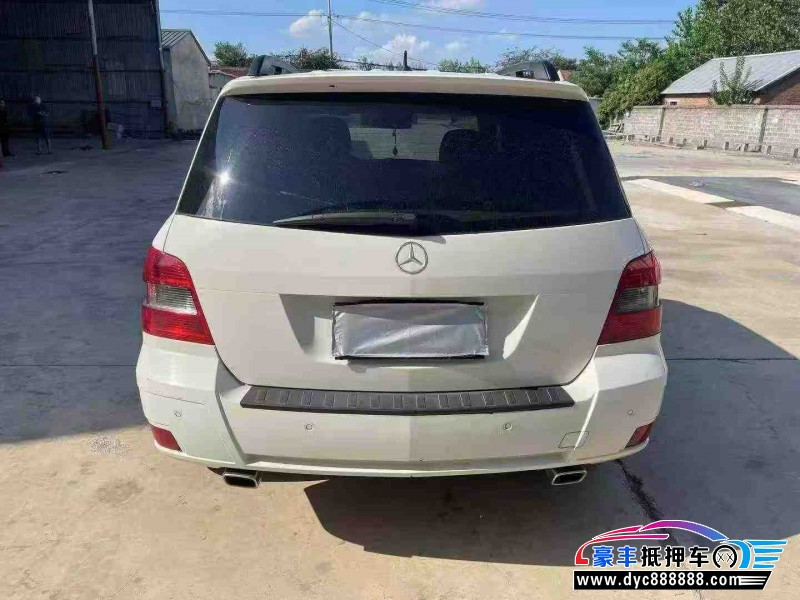 12年奔驰GLK轿车抵押车出售