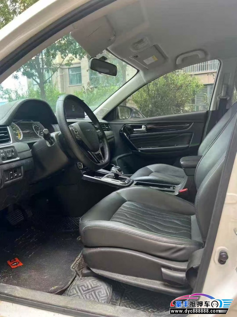 22年东风风行s60轿车抵押车出售