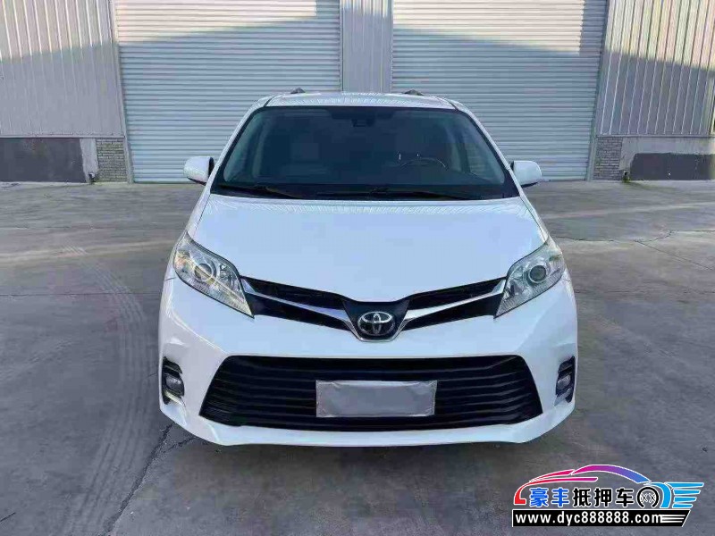 18年丰田塞纳轿车抵押车出售