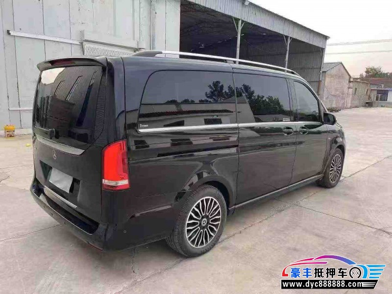 19年奔驰V轿车抵押车出售