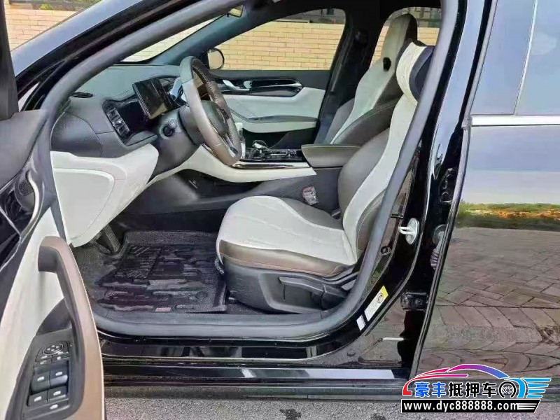 24年比亚迪秦轿车抵押车出售