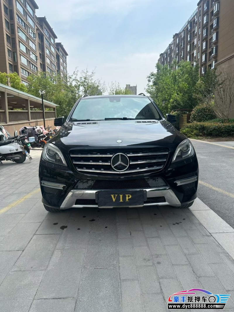 15年奔驰ML轿车抵押车出售