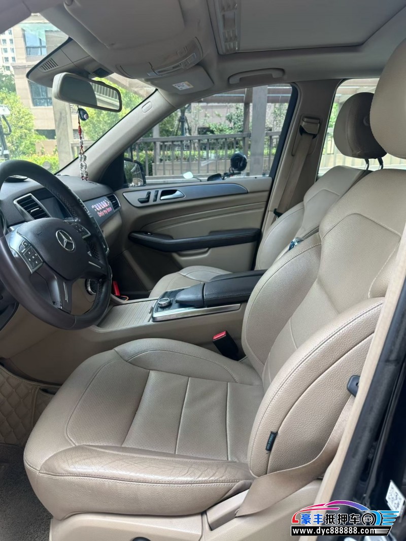 15年奔驰ML轿车抵押车出售