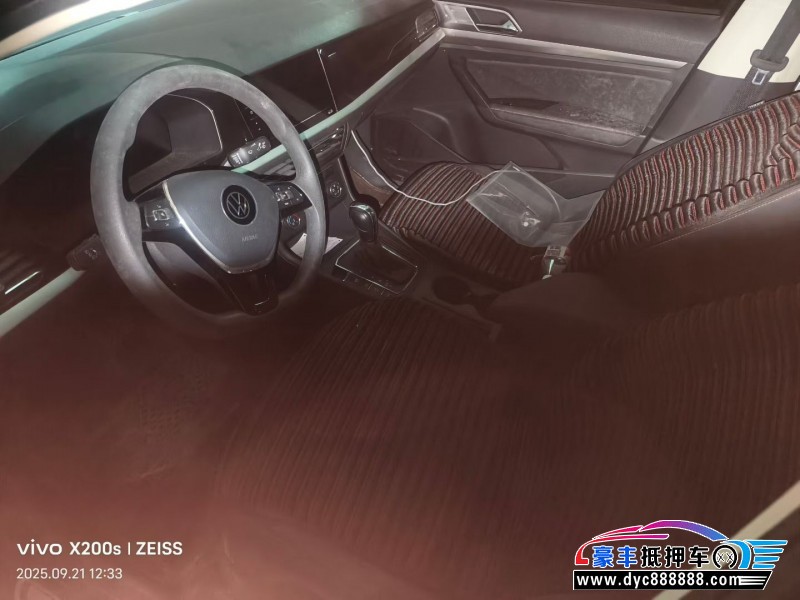 22年大众朗逸轿车抵押车出售