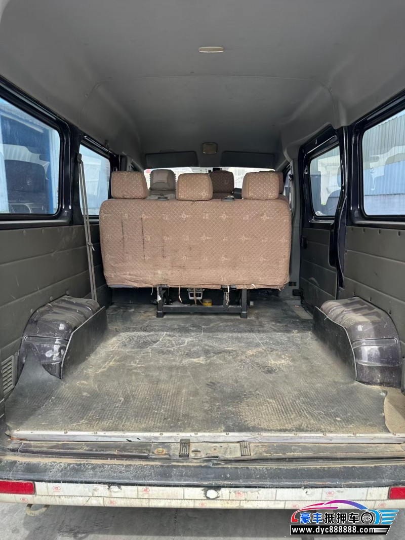 20年东风御风轿车抵押车出售